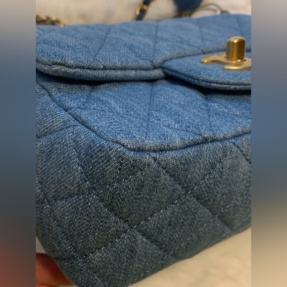 ❌SOLD❌NEW Chanel Pearl Crush Mini Square Denim Flap Bag w/Antique Gold Hardware - Picture 9 of 16